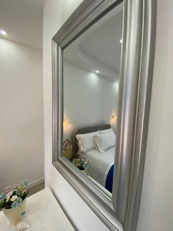 ホテル Fior Dei Carmeliti Centre トロペーア エクステリア 写真